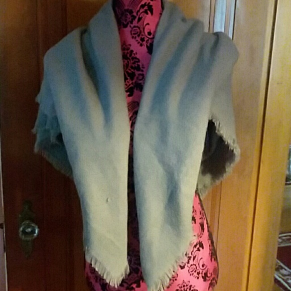 Blanket Scarf - Picture 5 of 5